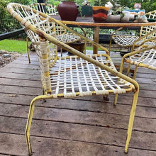 Load image into Gallery viewer, MCM Brown Jordan style iron table &amp; 4 chairs 5 pc patio set vintage mid-century modern
