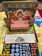 Load image into Gallery viewer, Raggedy Ann Pop-Up Tea Party 3D #4101 Colorforms 1974
