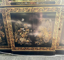 Load image into Gallery viewer, Rare Habersham Chinoiserie Display/China Cabinet/Hutch Lacquered /hand painted Asian vintage MCM

